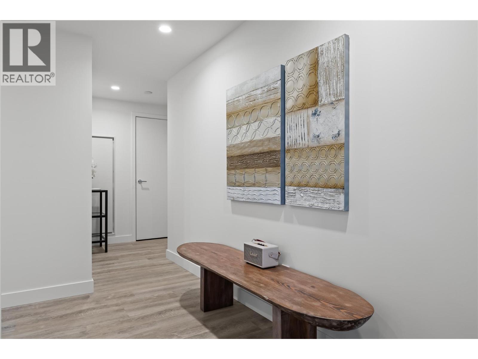 238 Leon Avenue Unit# 2007