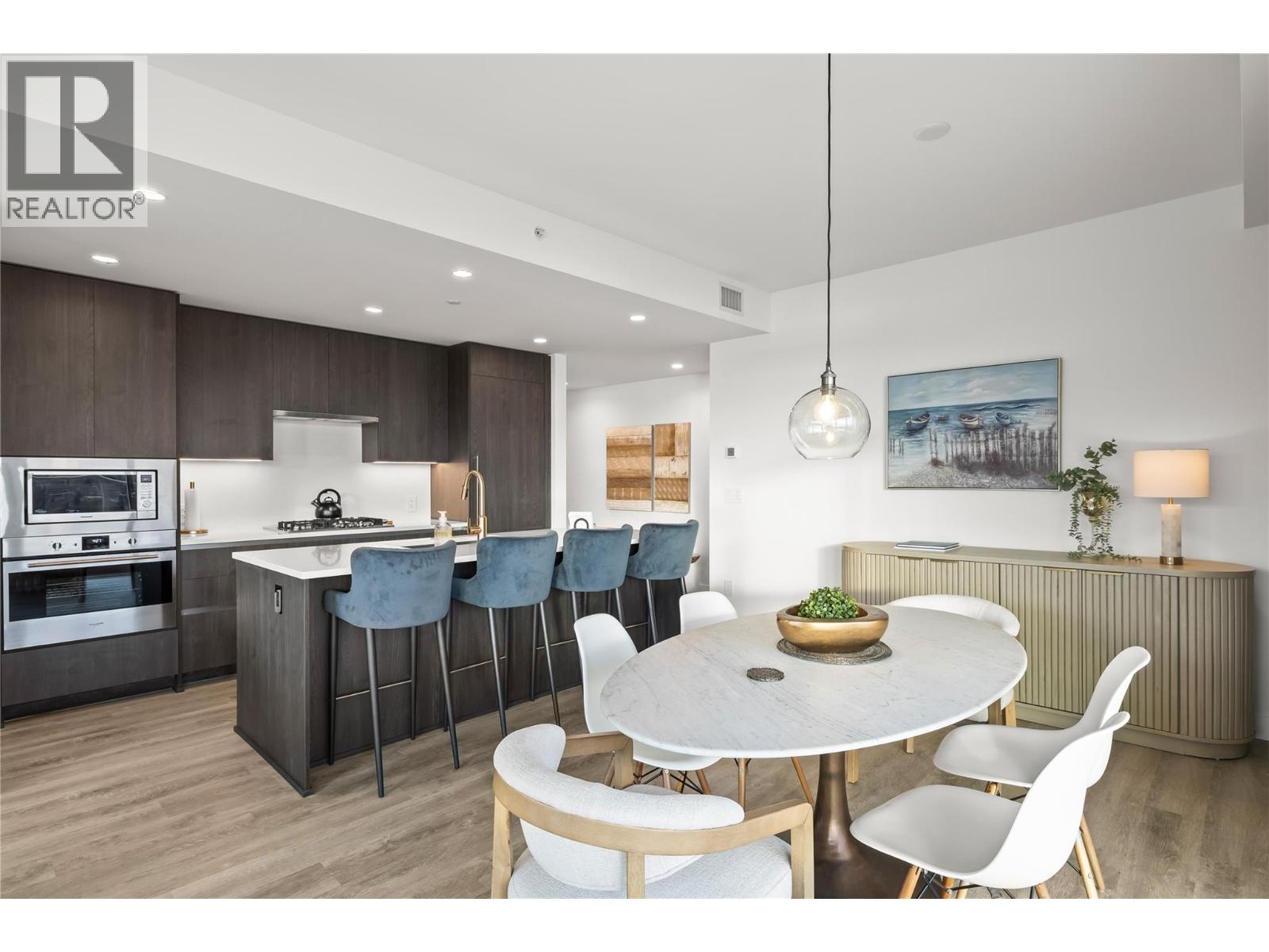 238 Leon Avenue Unit# 2007