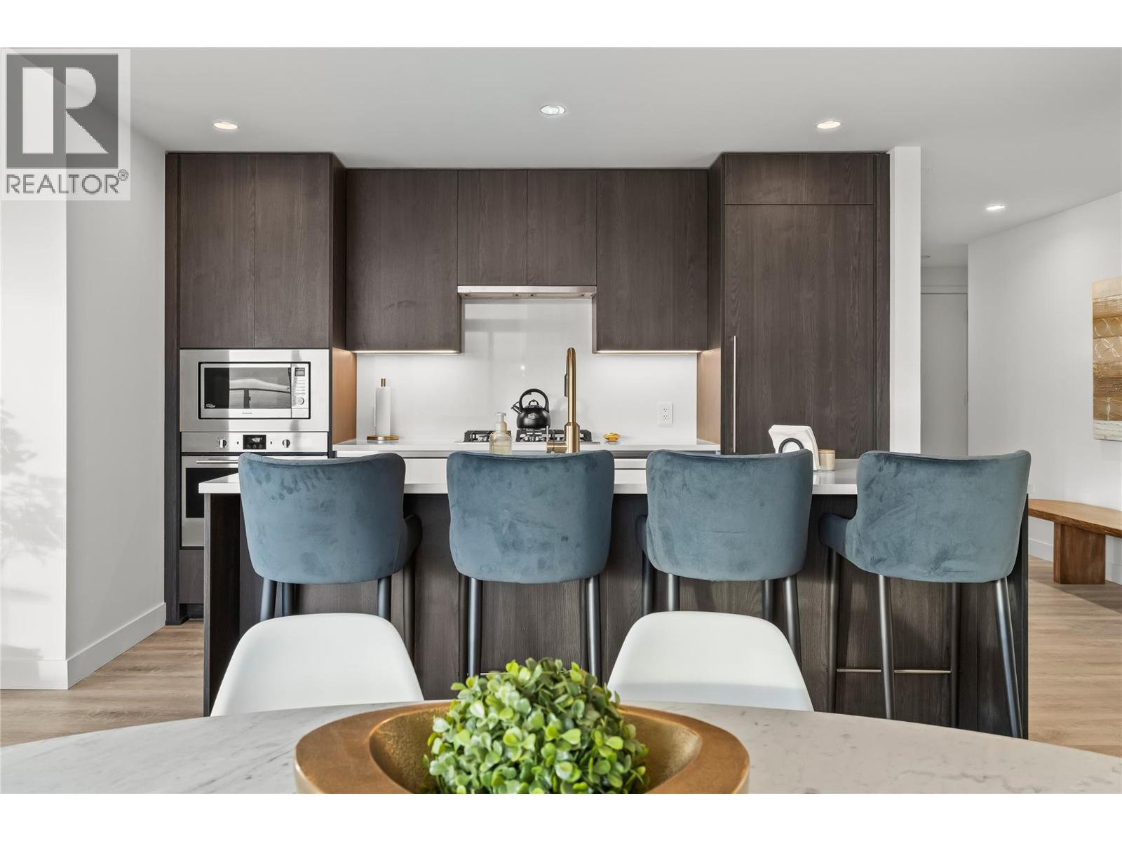 238 Leon Avenue Unit# 2007