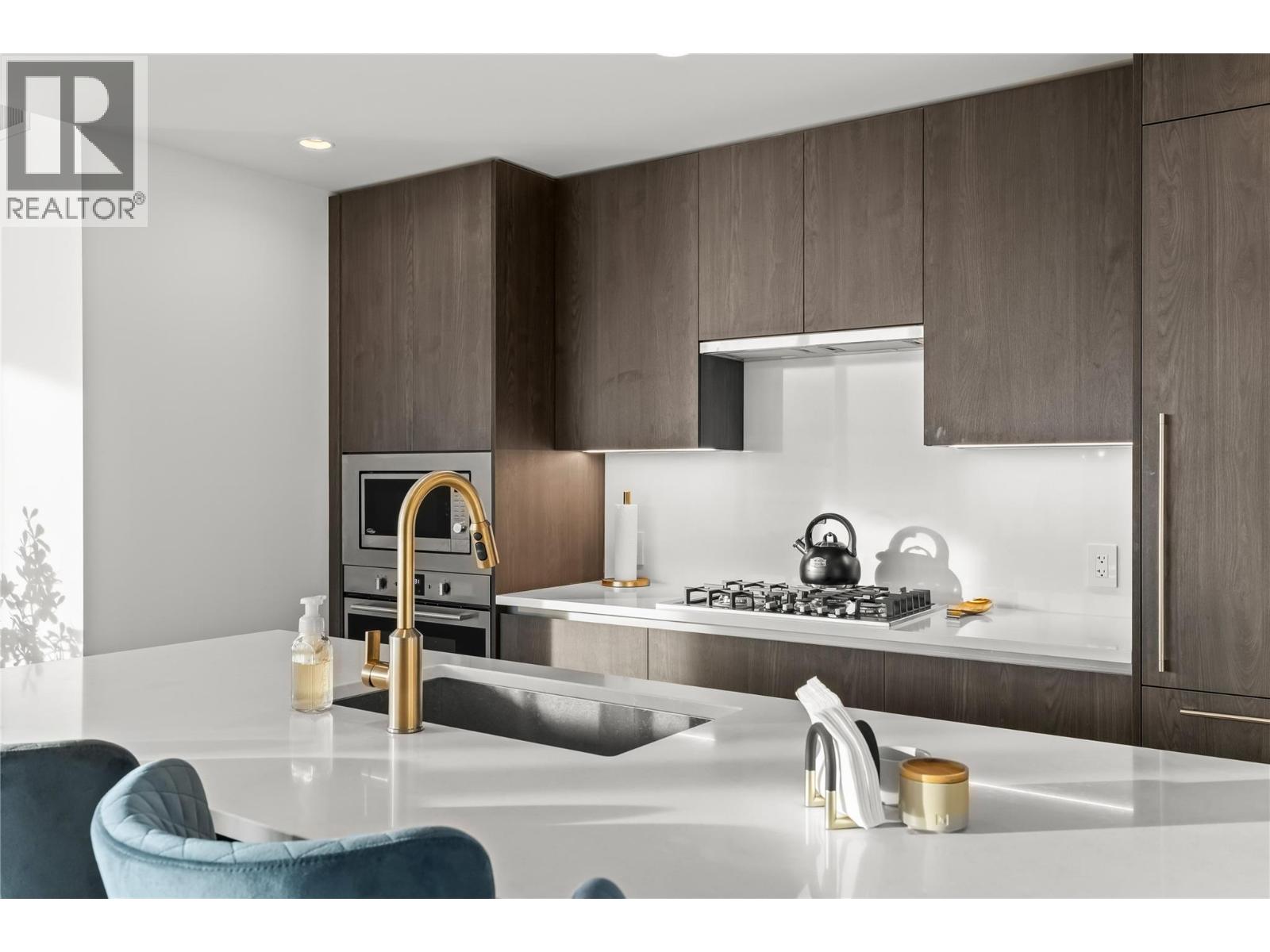238 Leon Avenue Unit# 2007