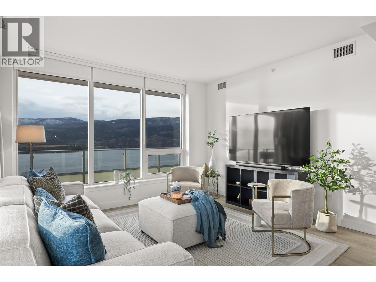 238 Leon Avenue Unit# 2007