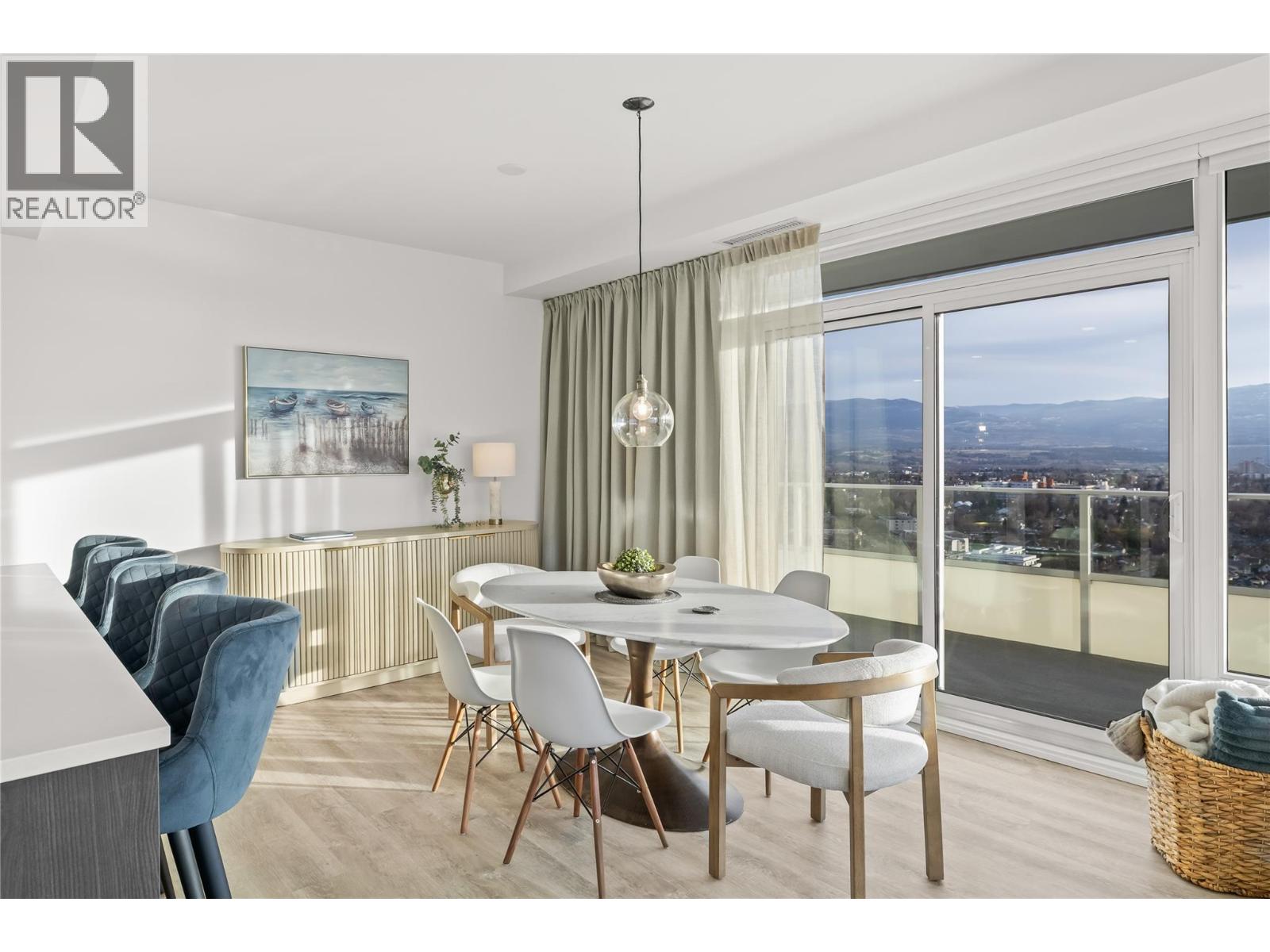 238 Leon Avenue Unit# 2007