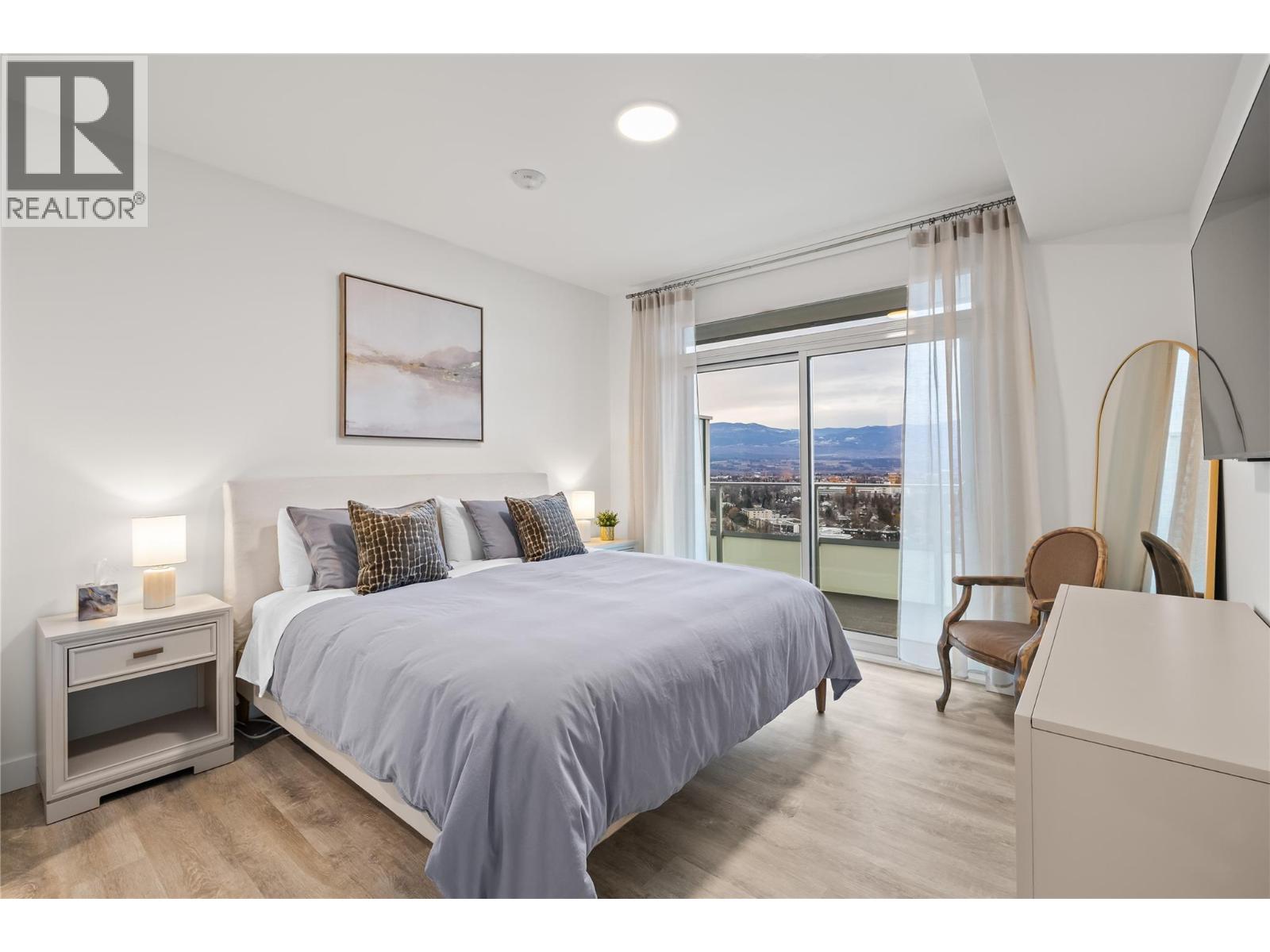 238 Leon Avenue Unit# 2007