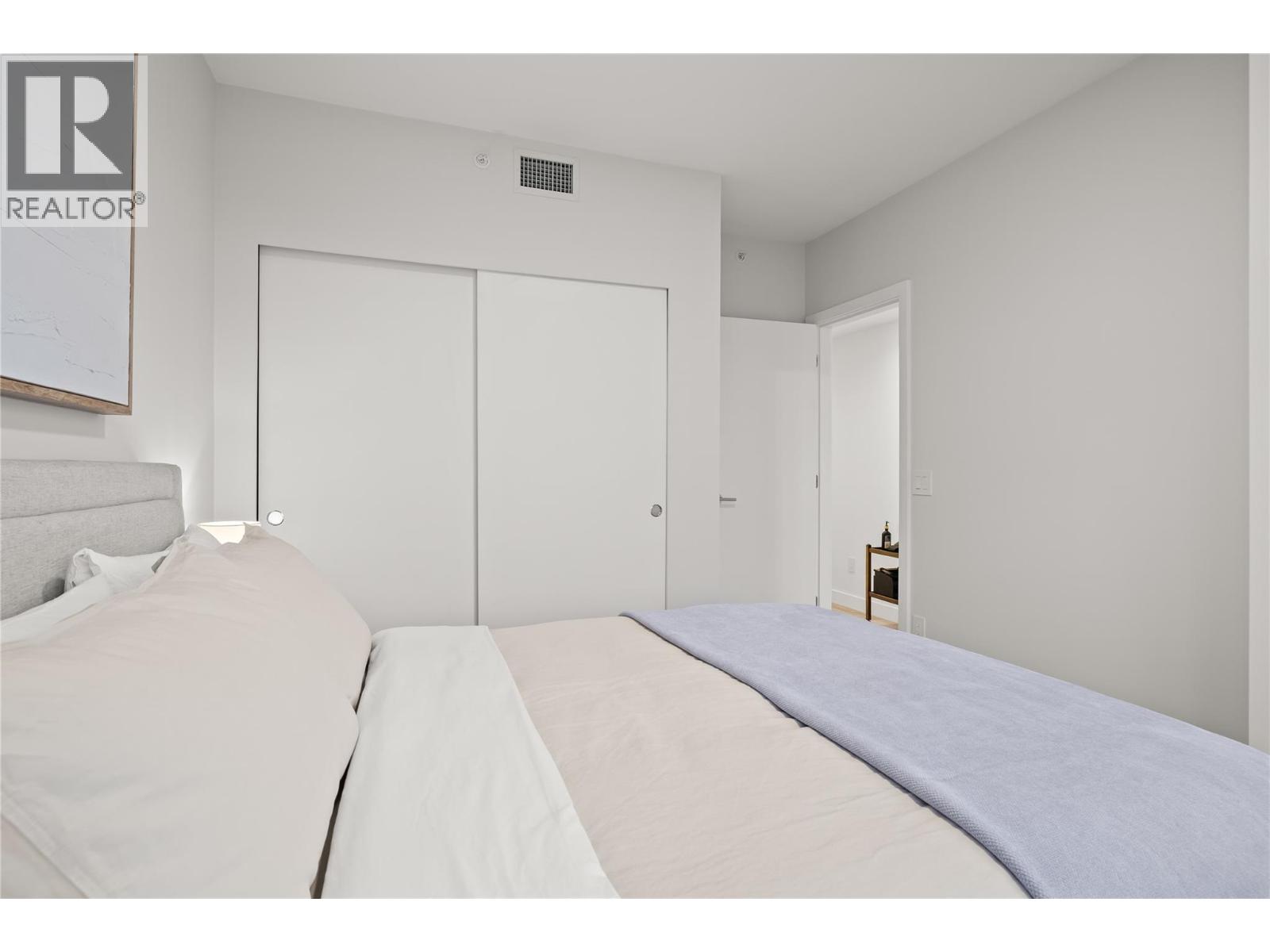 238 Leon Avenue Unit# 2007