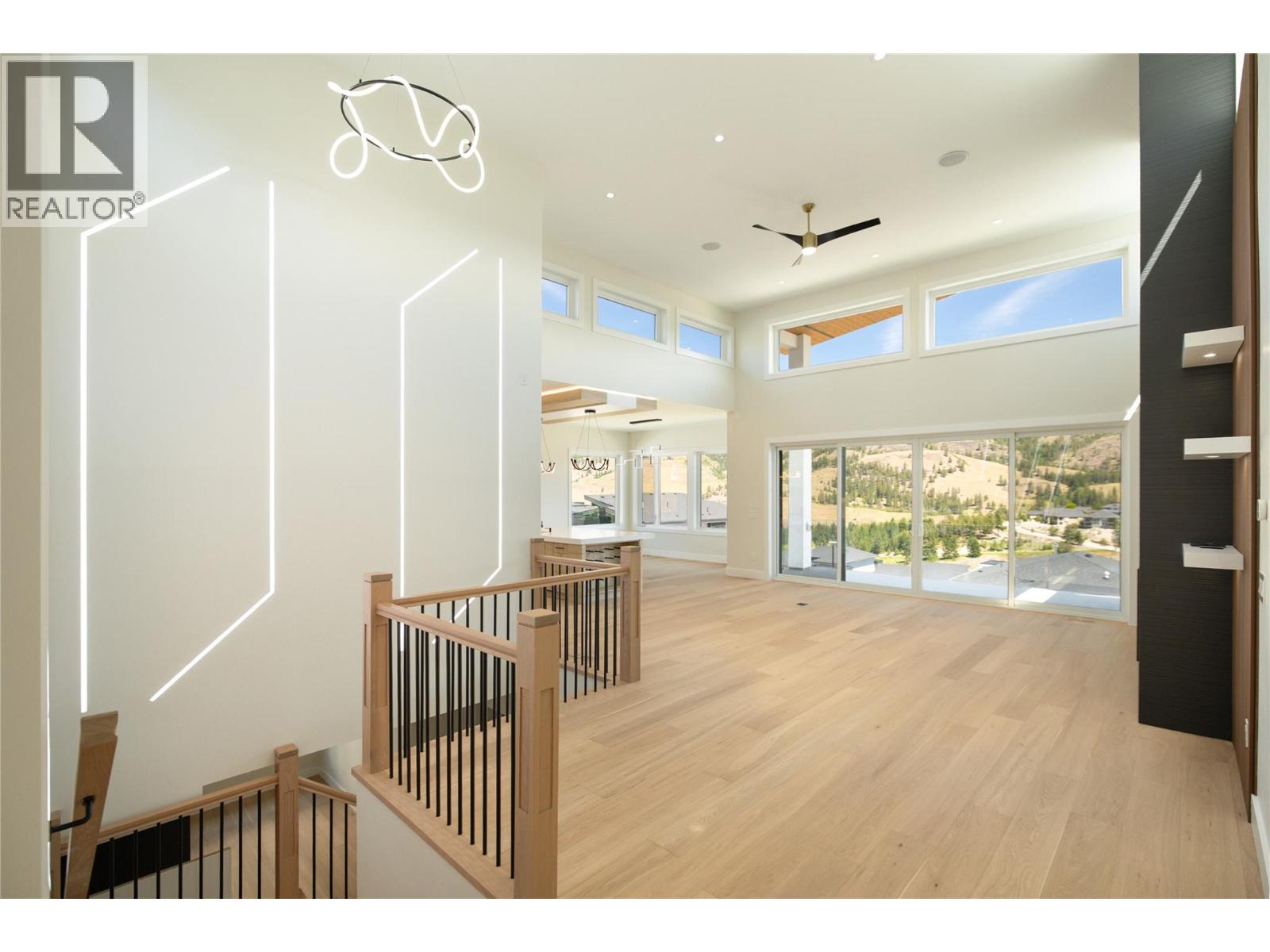 979 Loseth Drive