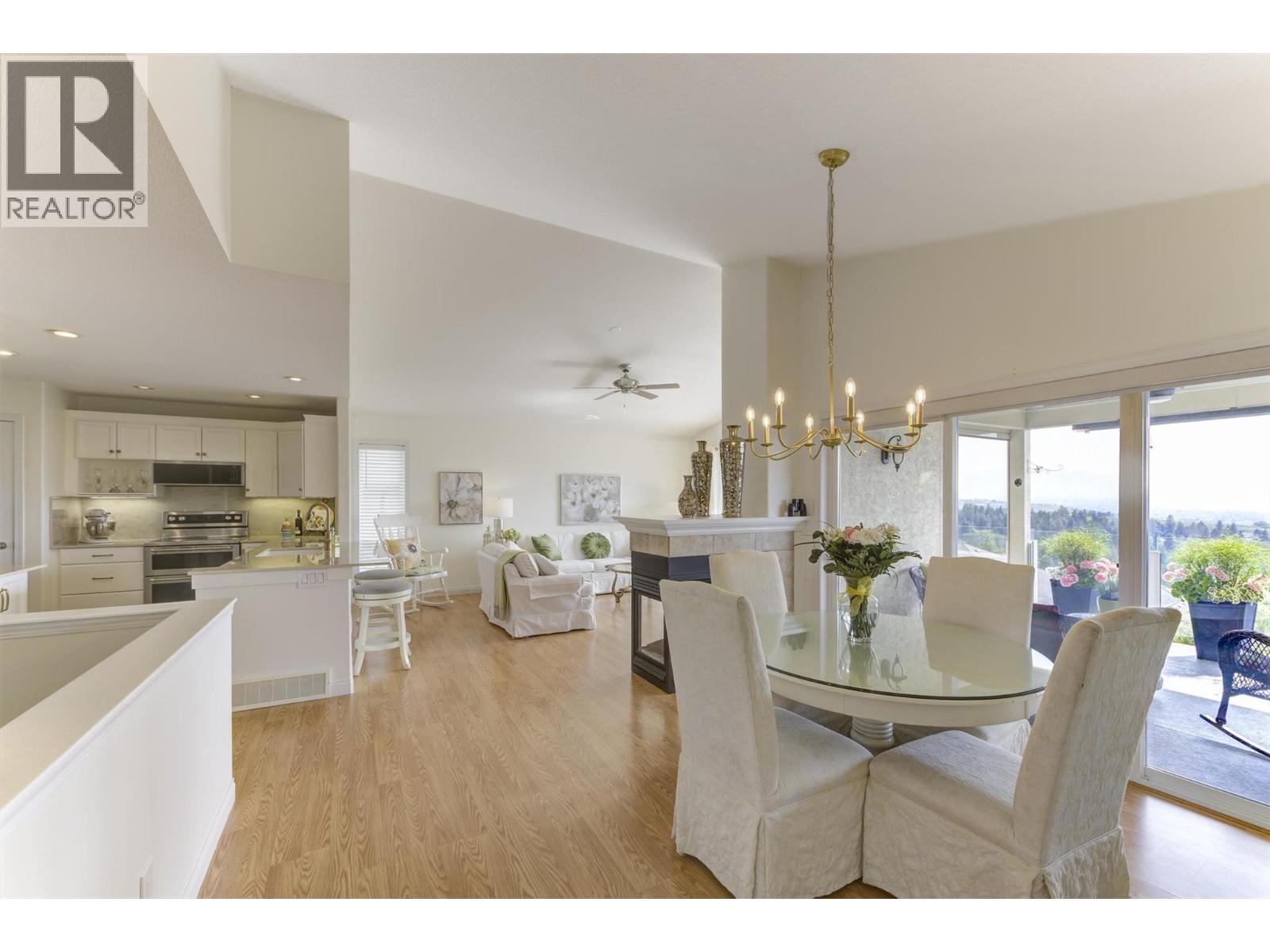 5205 Sandhills Drive