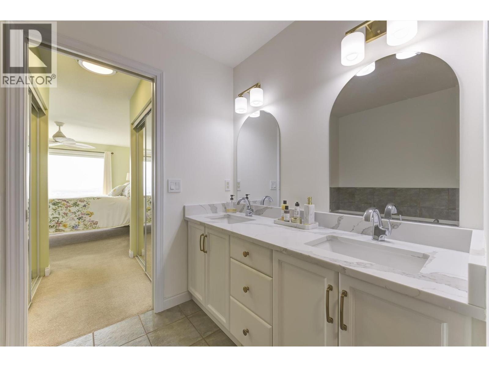 5205 Sandhills Drive