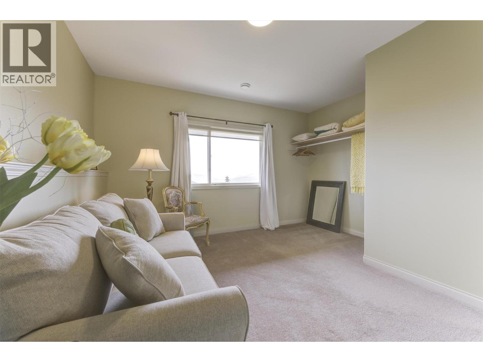 5205 Sandhills Drive
