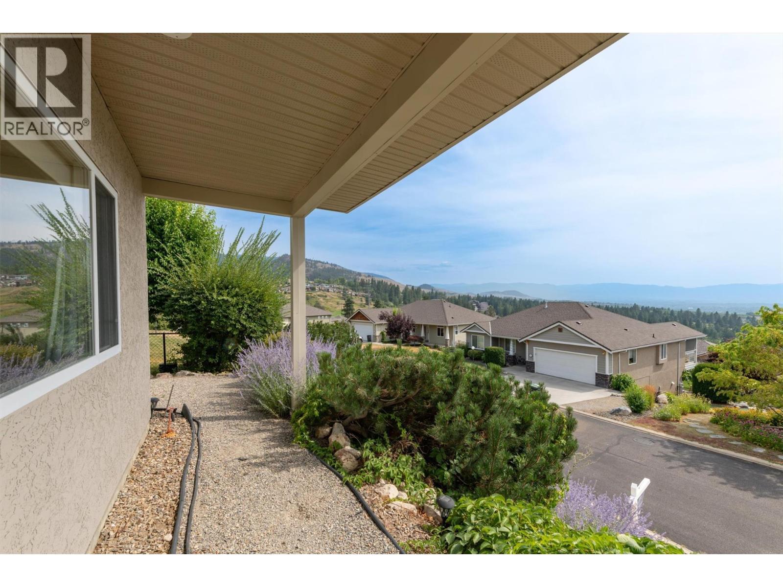 5205 Sandhills Drive