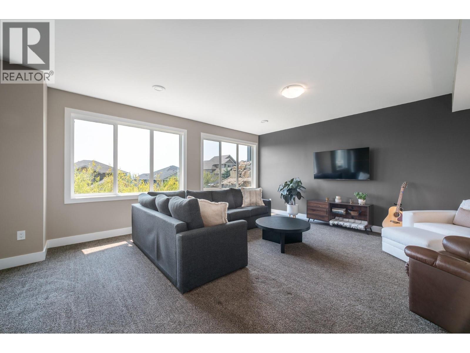 2420 Tallus Heights Drive