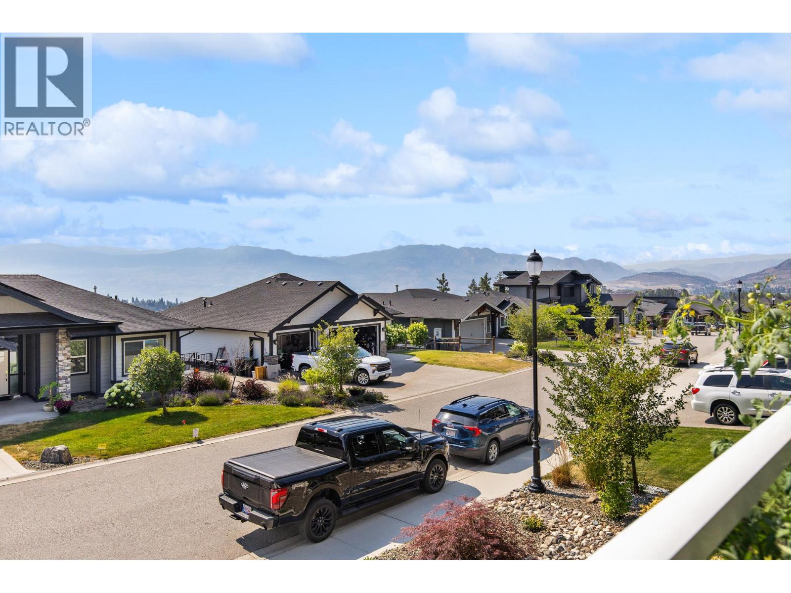2562 Crown Crest Drive