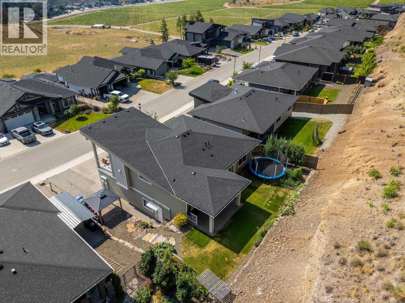 2562 Crown Crest Drive