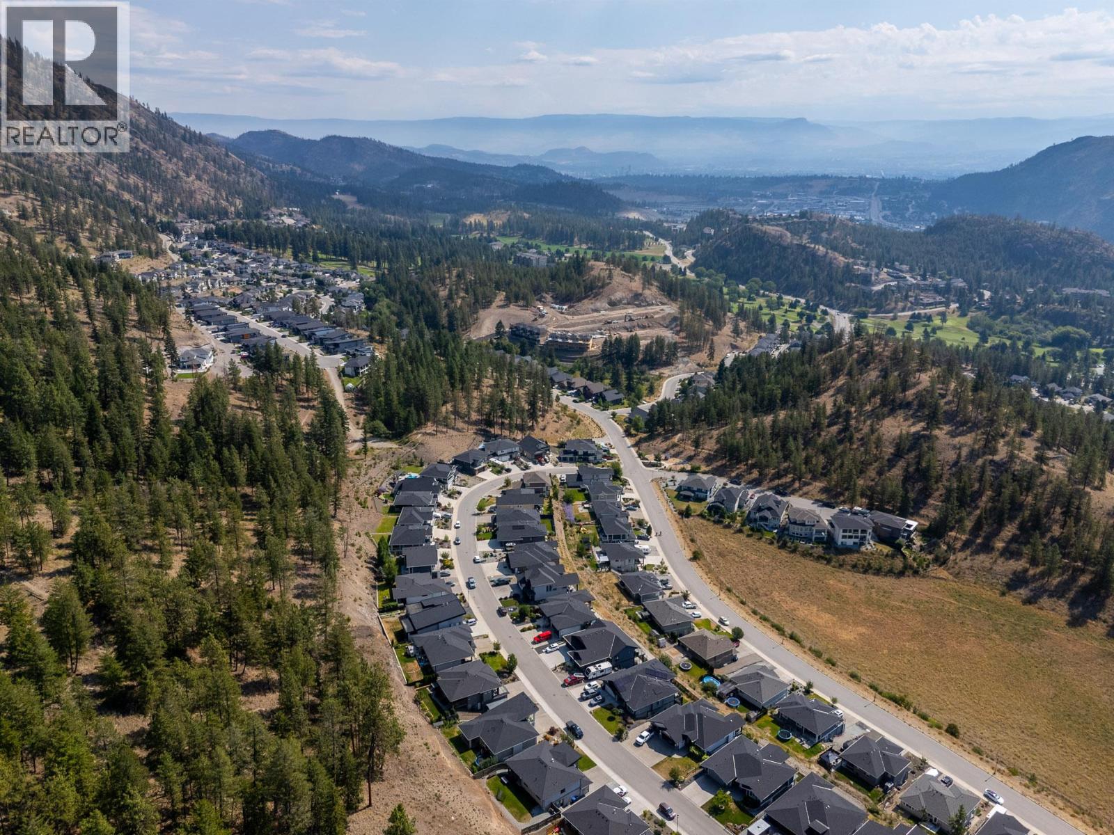 2562 Crown Crest Drive