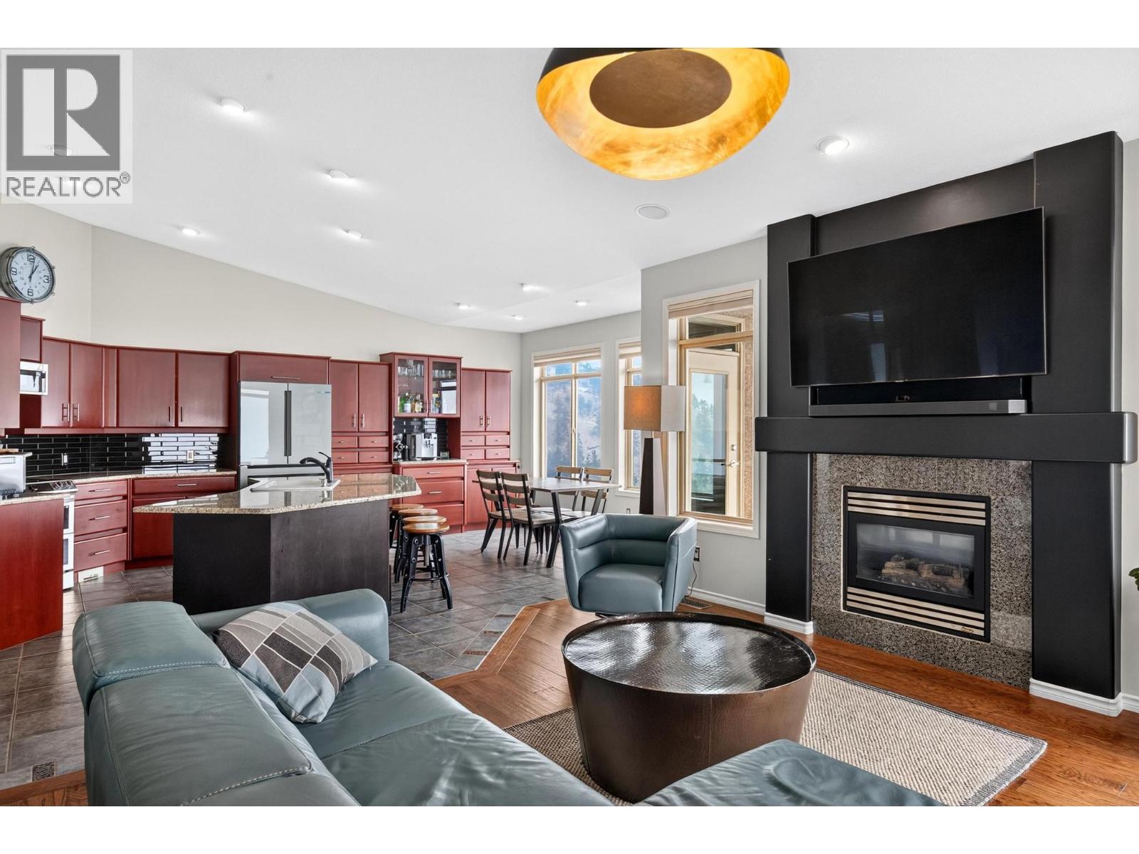 2213 Waddington Court Unit# 3