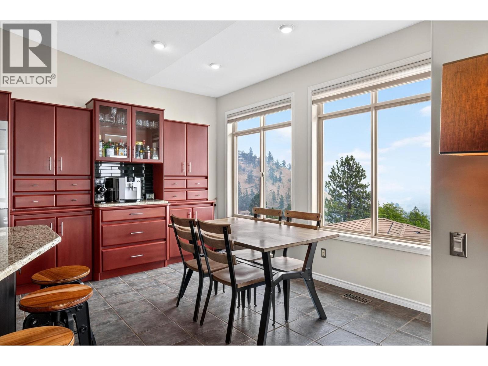 2213 Waddington Court Unit# 3