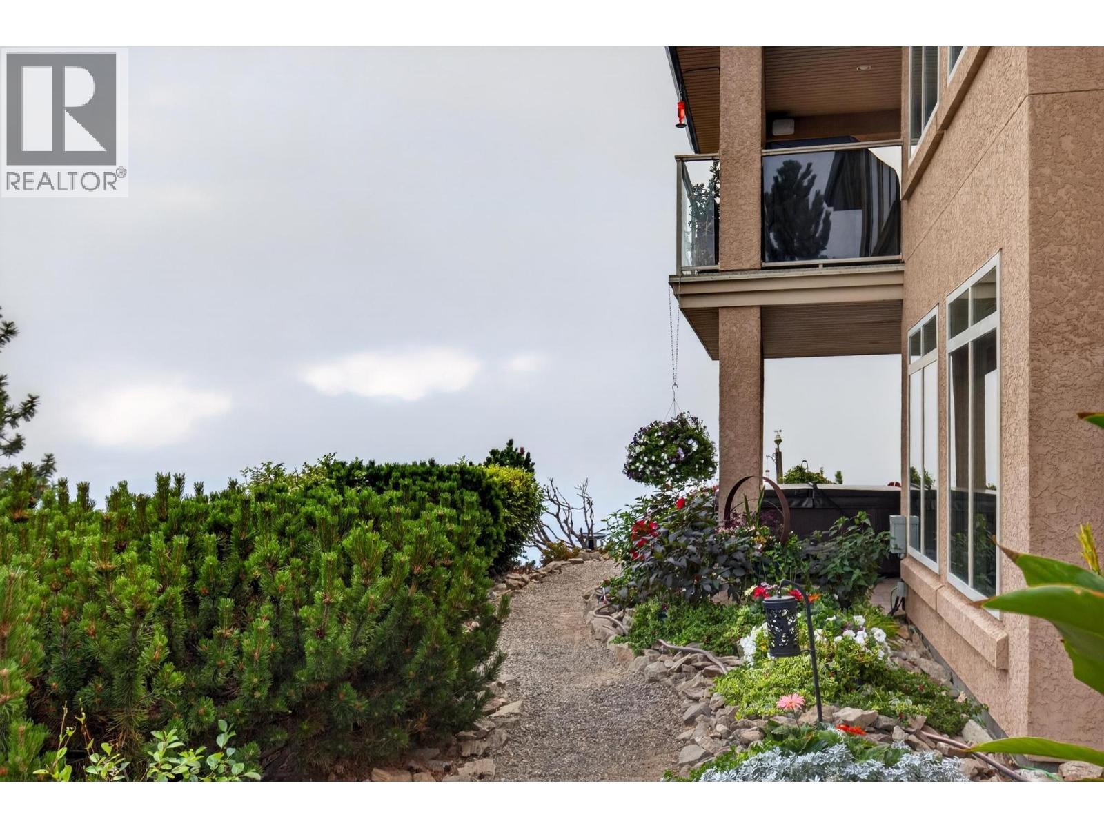 2213 Waddington Court Unit# 3