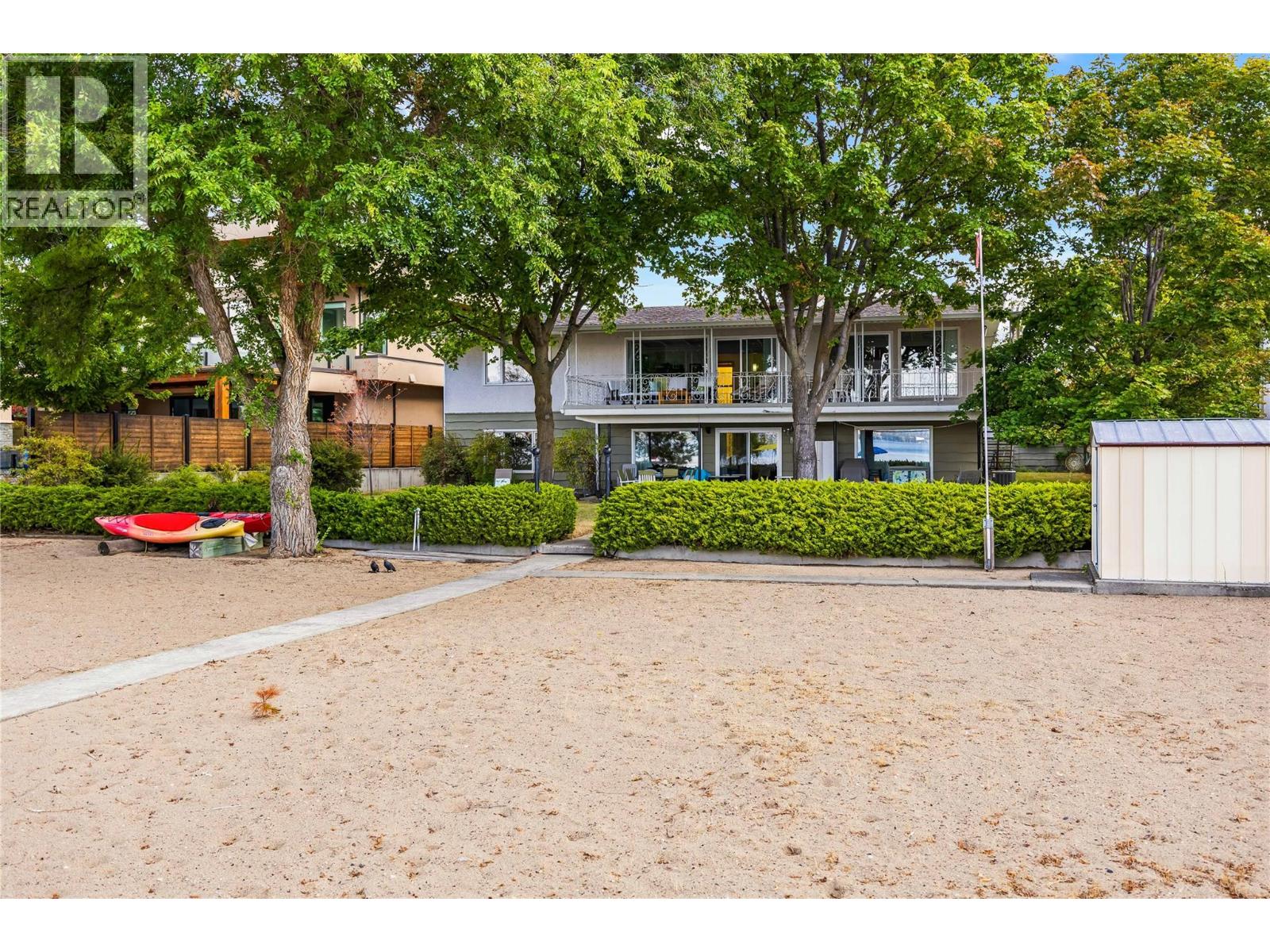 4088 Lakeshore Road