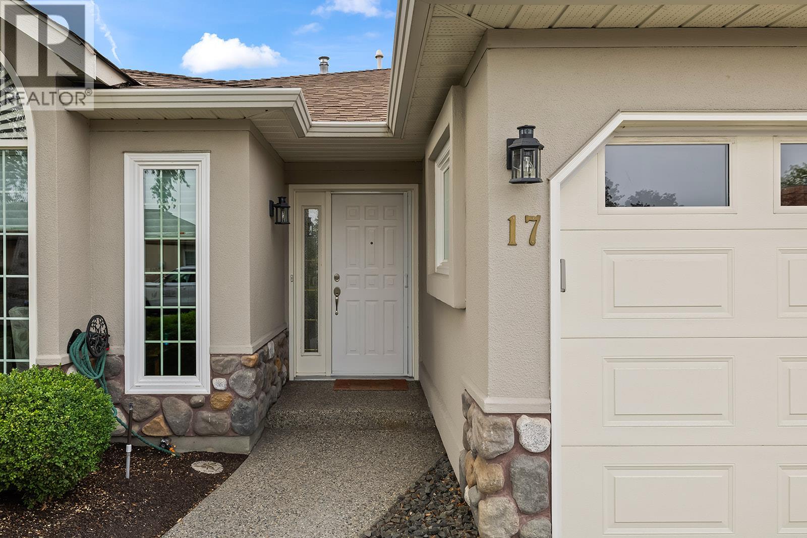 1201 Cameron Avenue Unit# 17