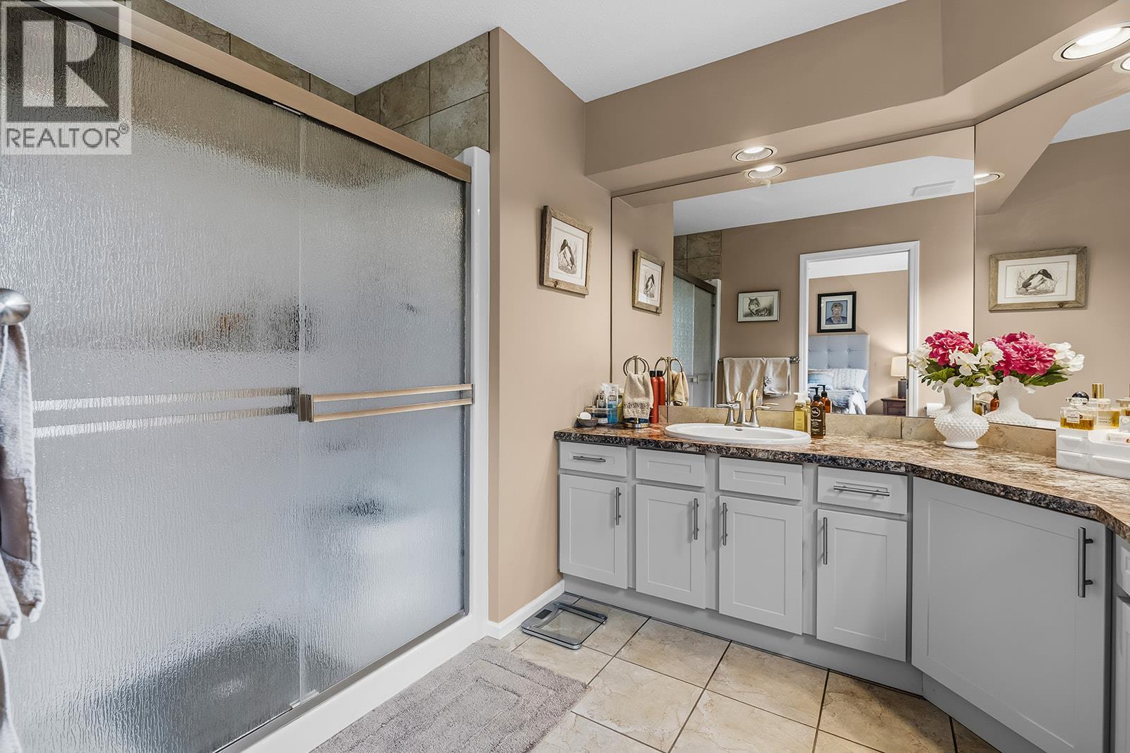 1201 Cameron Avenue Unit# 17