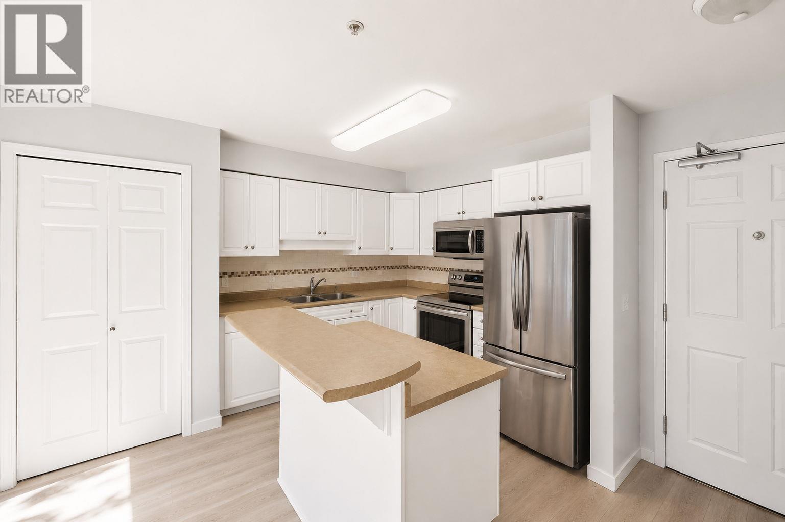 265 Froelich Road Unit# 105