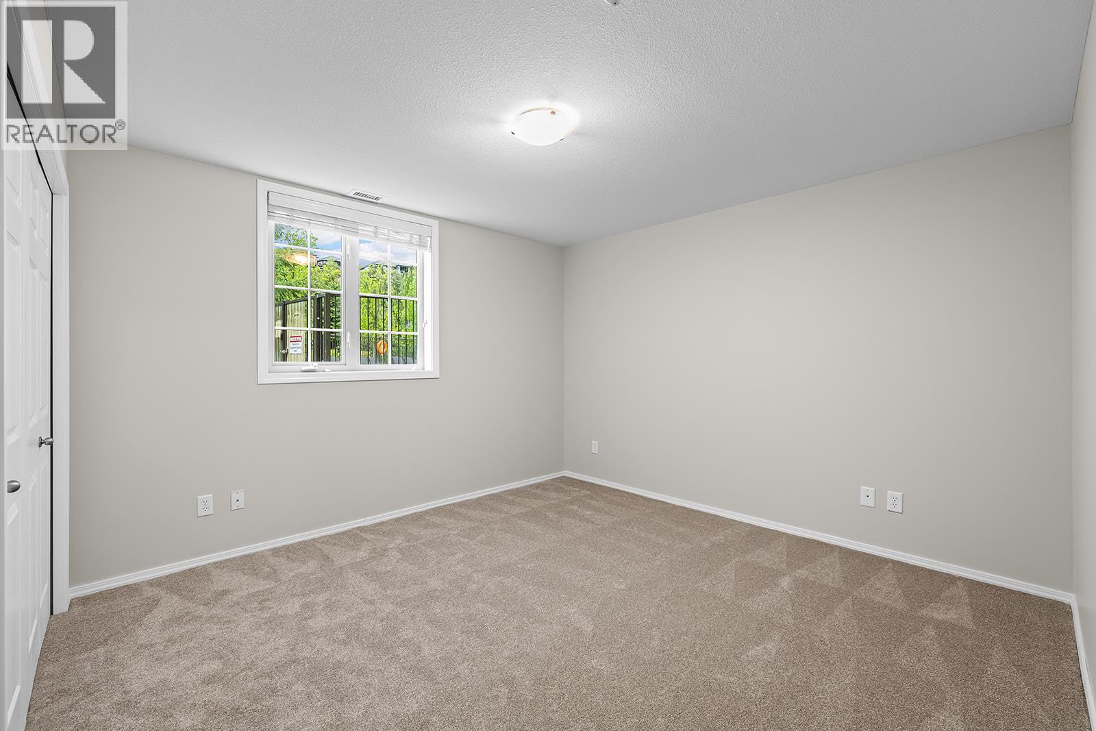 1873 Country Club Drive Unit# 2221