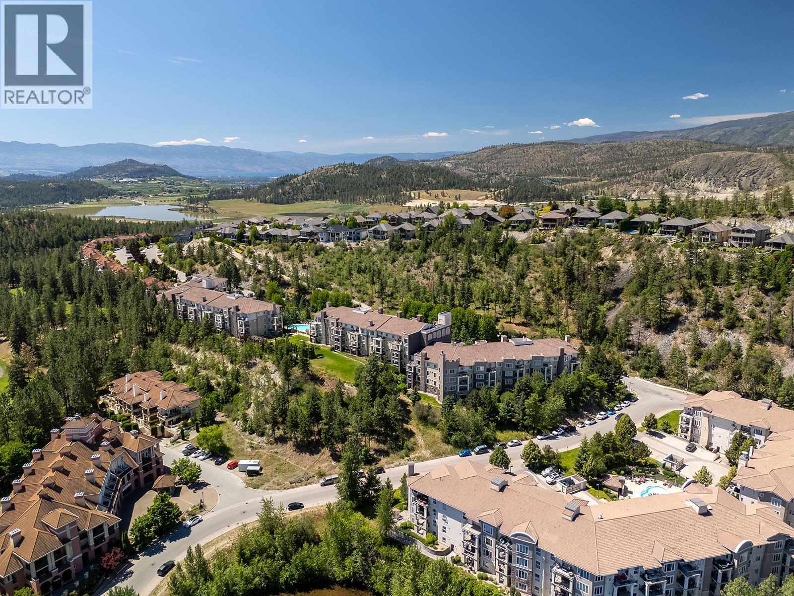 1873 Country Club Drive Unit# 2221