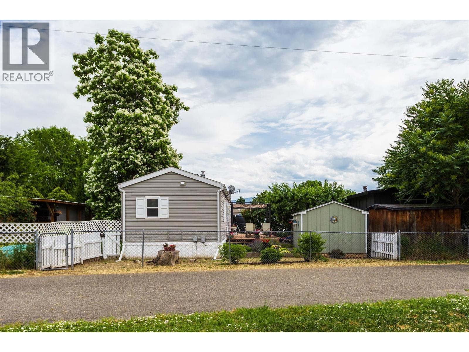 2035 Boucherie Road Unit# 71