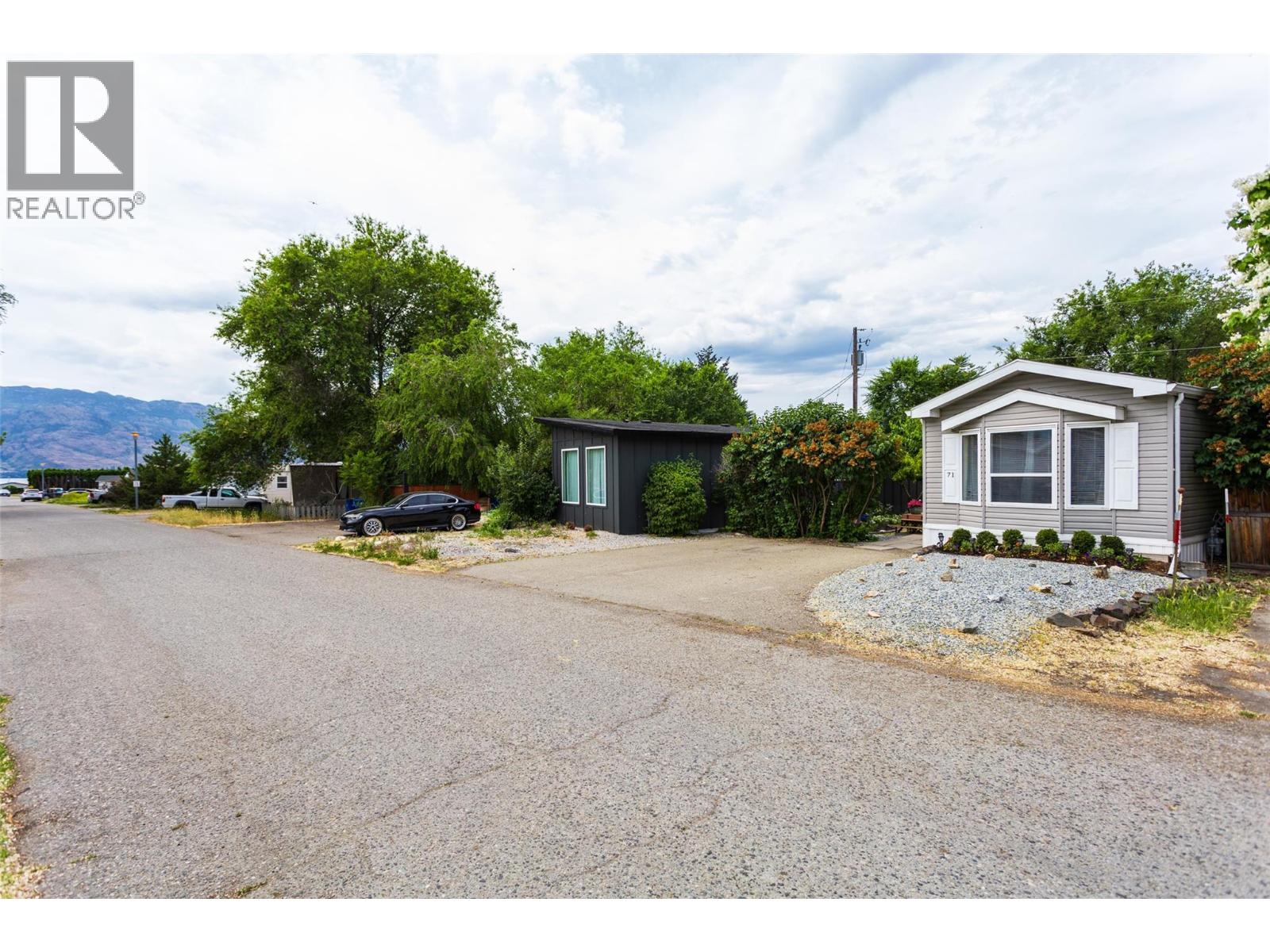 2035 Boucherie Road Unit# 71