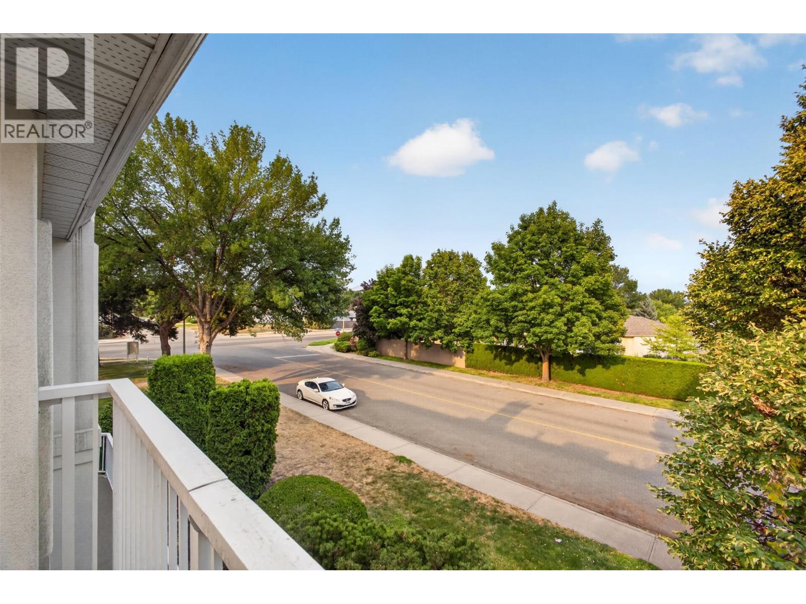 2350 Stillingfleet Road Unit# 205