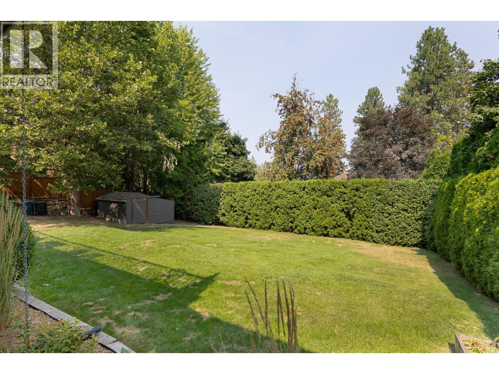 2735 Northview Place