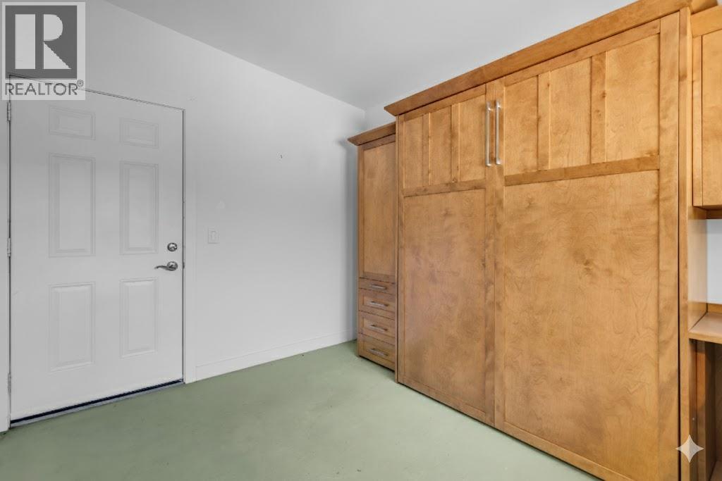 12110 Trewhitt Road W