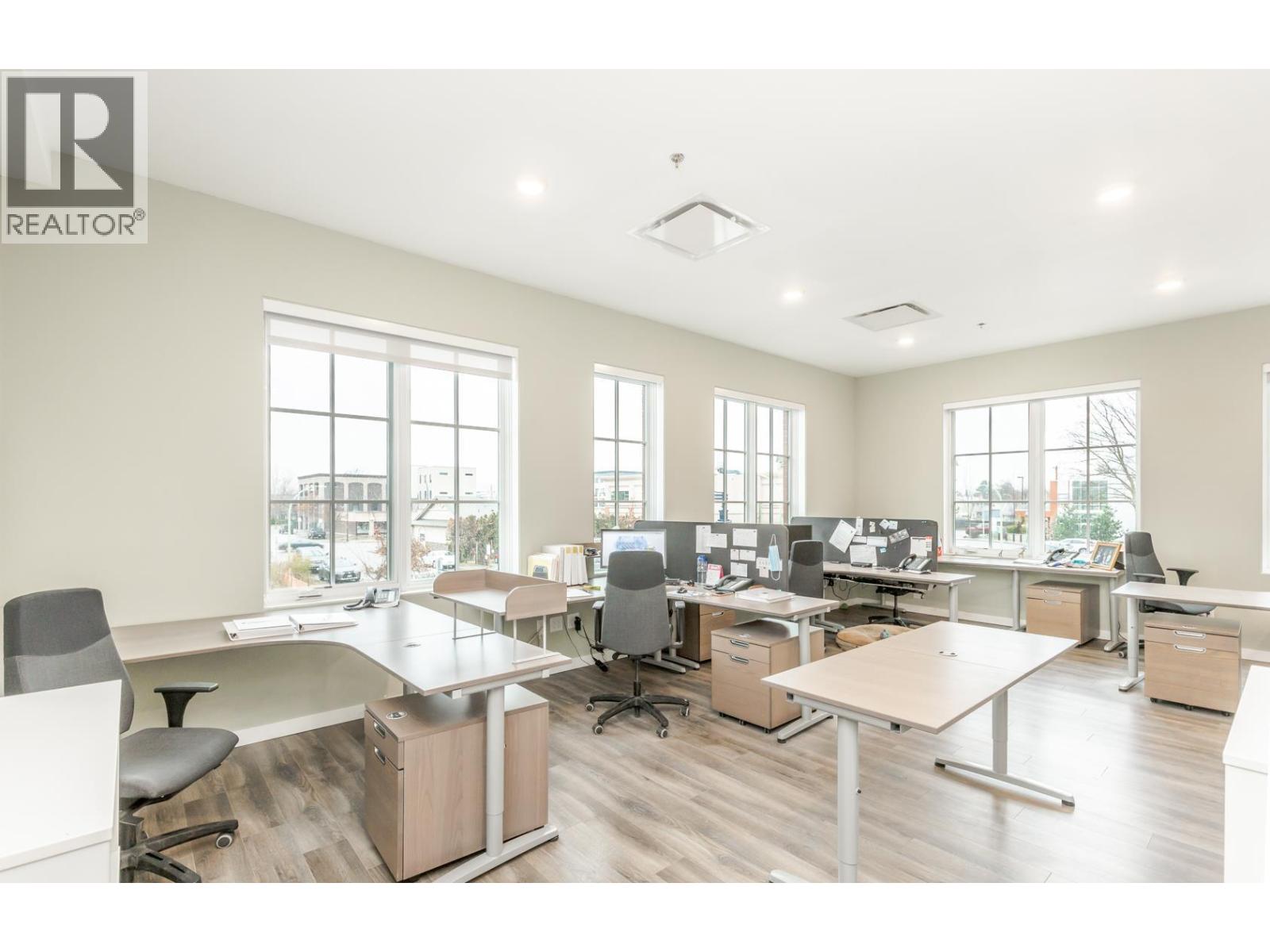 575 Osprey Avenue Unit# 202