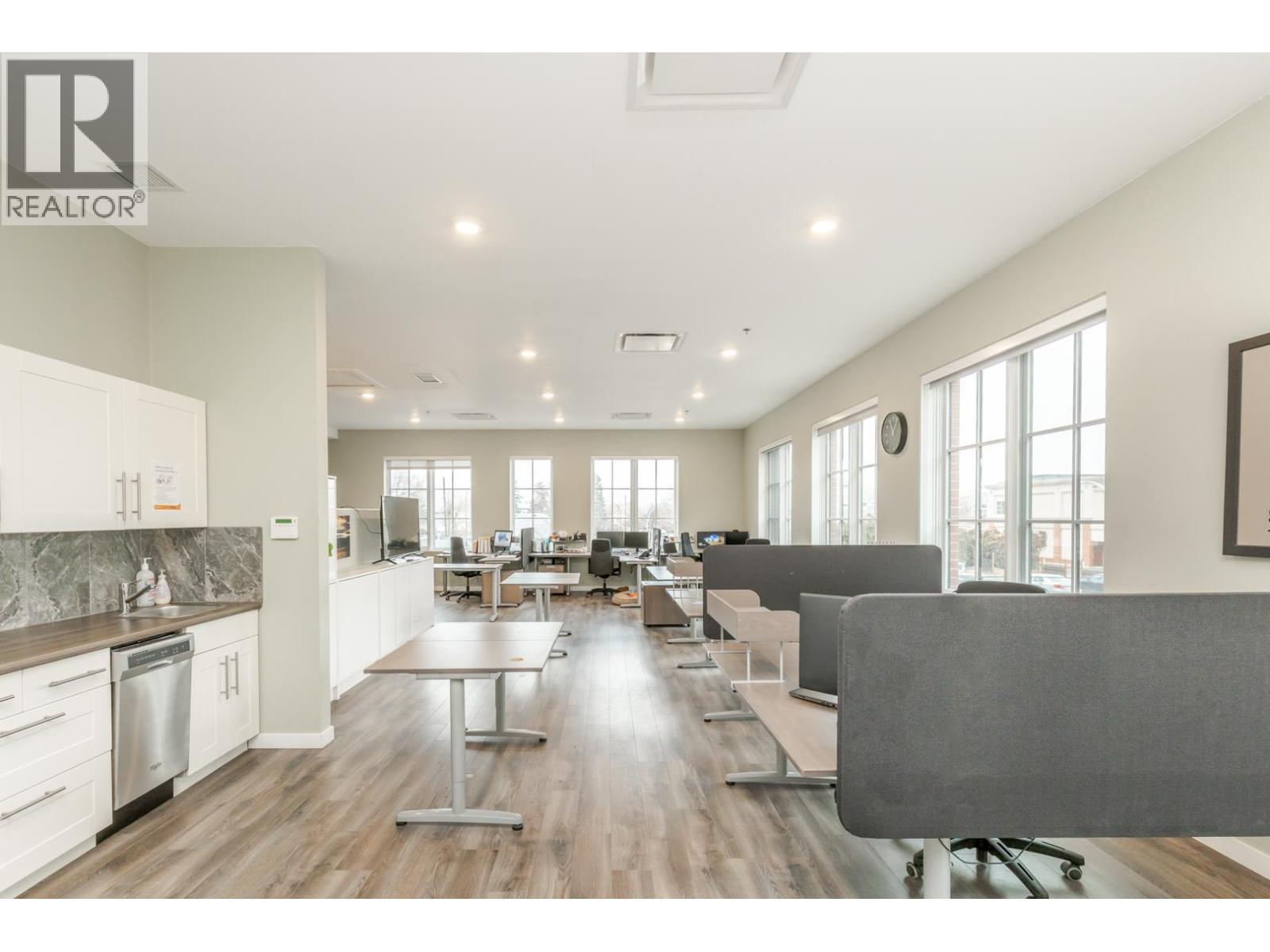 575 Osprey Avenue Unit# 202