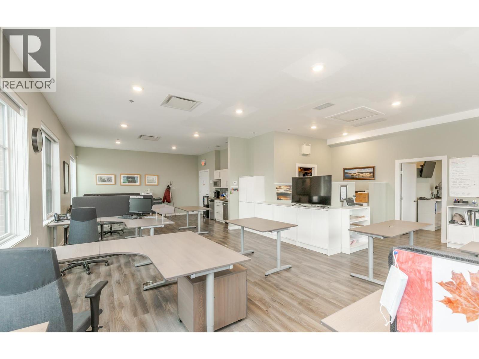 575 Osprey Avenue Unit# 202