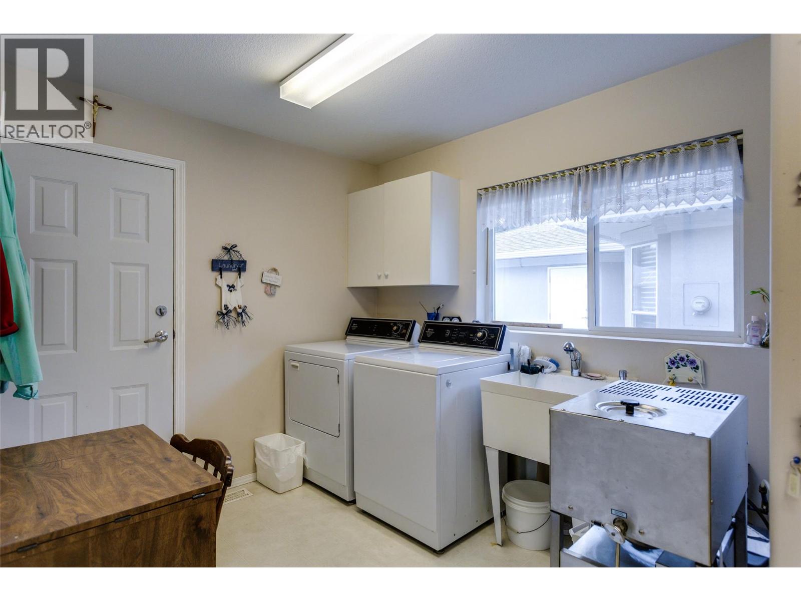 3788 Bird Place Unit# 114