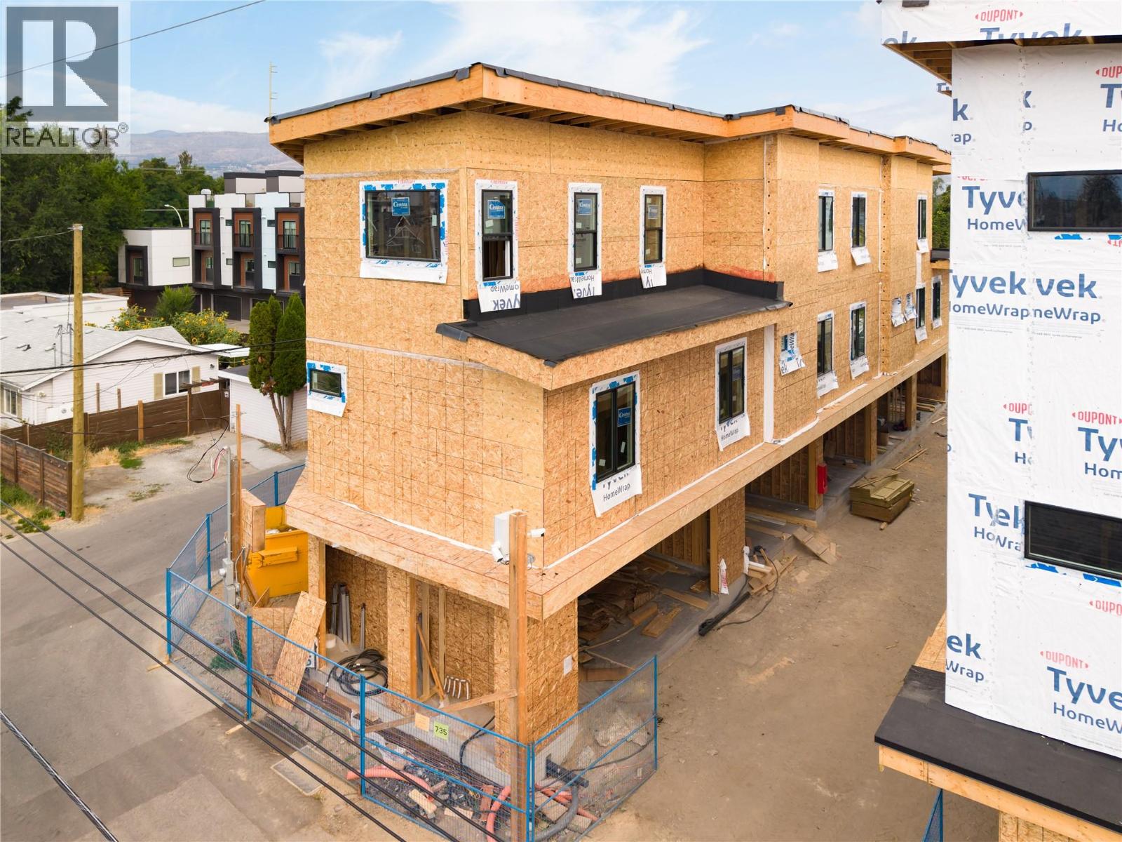 735 Morrison Avenue Unit# 2