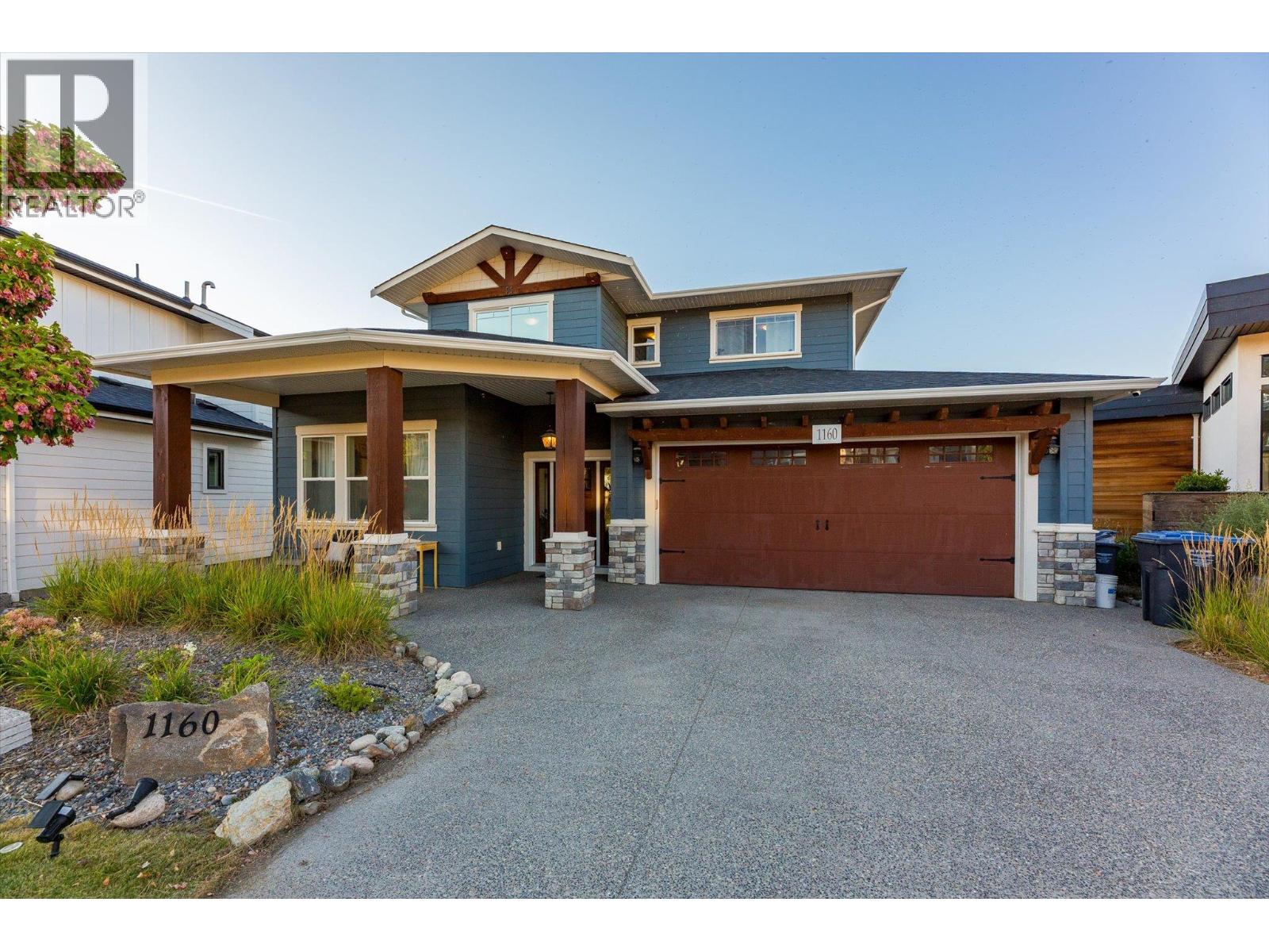 1160 Goldfinch Place
