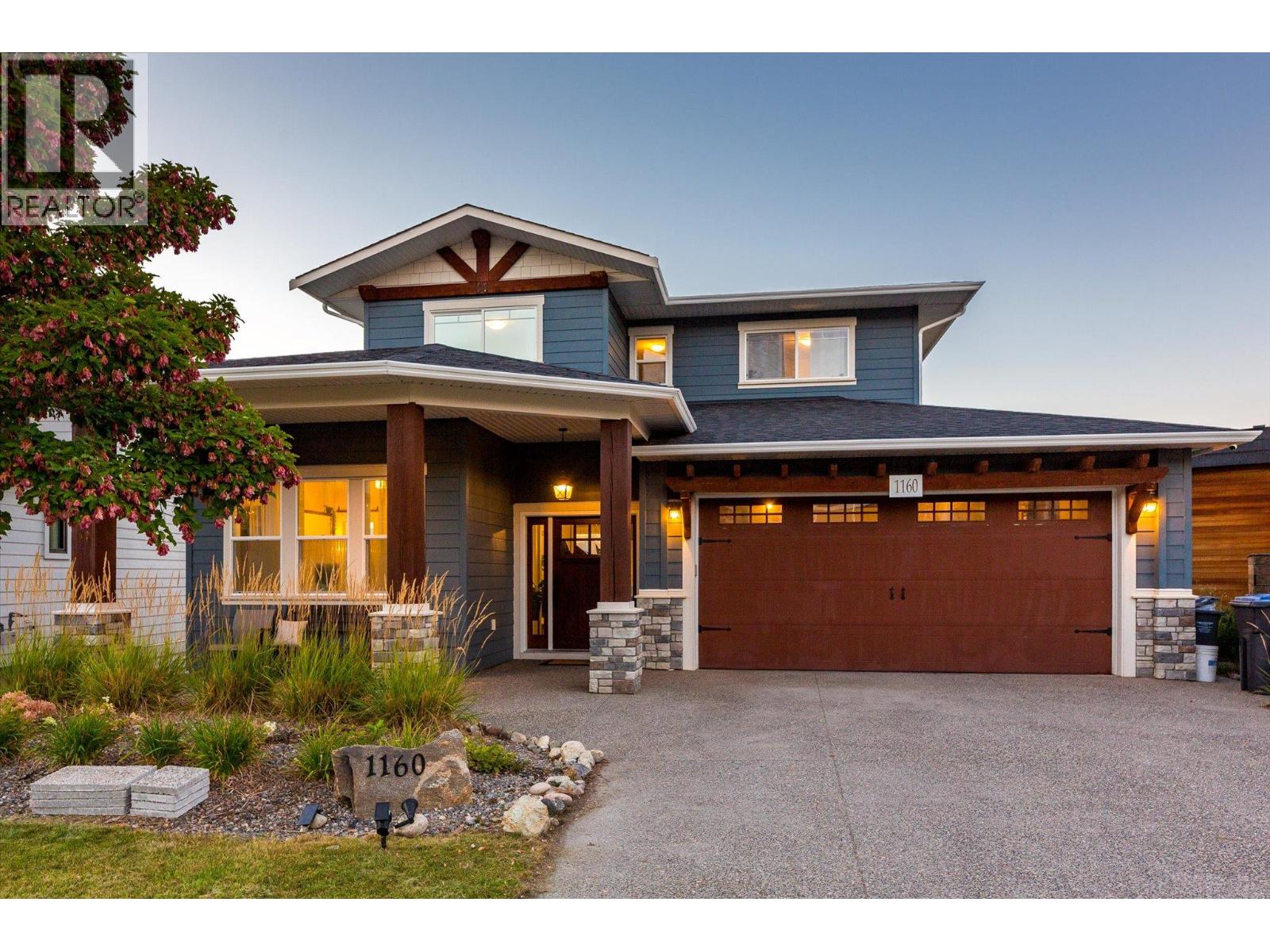 1160 Goldfinch Place