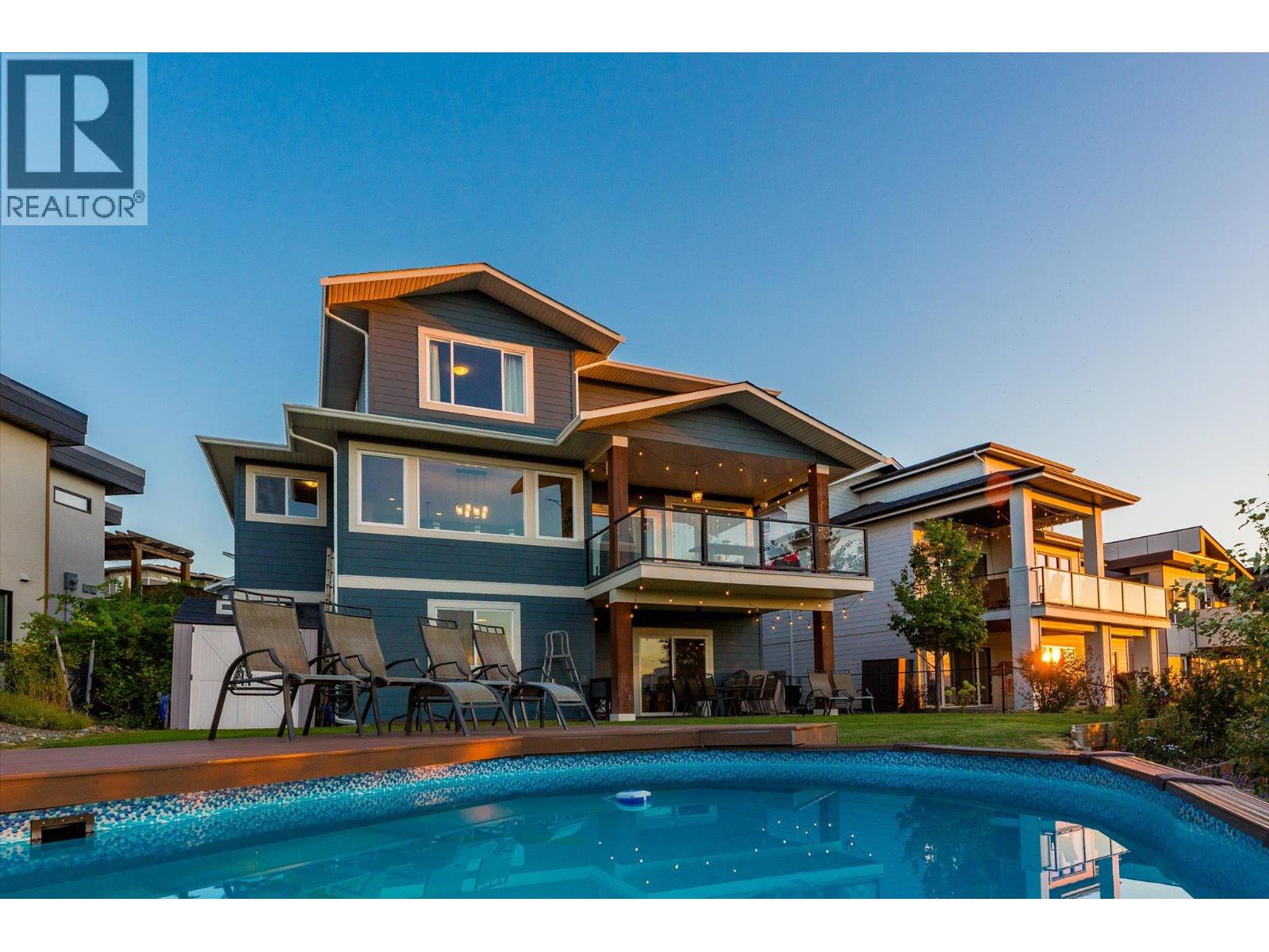 1160 Goldfinch Place