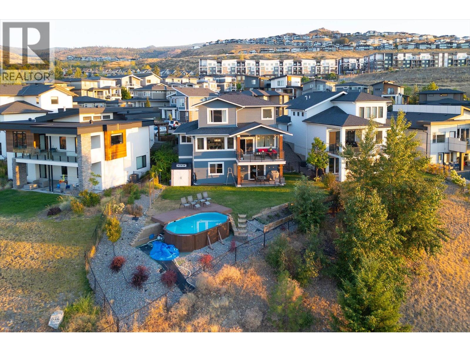 1160 Goldfinch Place