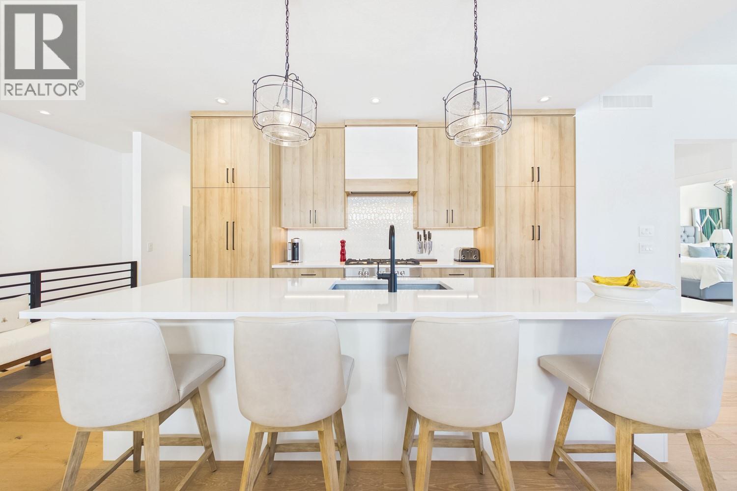 9201 Okanagan Centre Road W Unit# 12