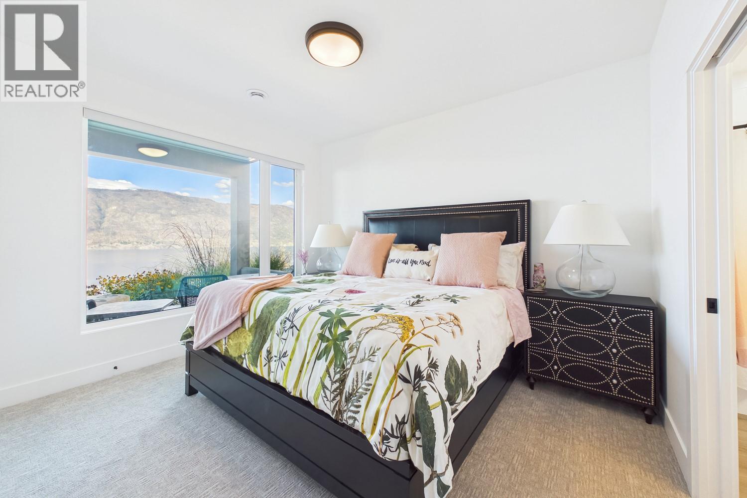 9201 Okanagan Centre Road W Unit# 12