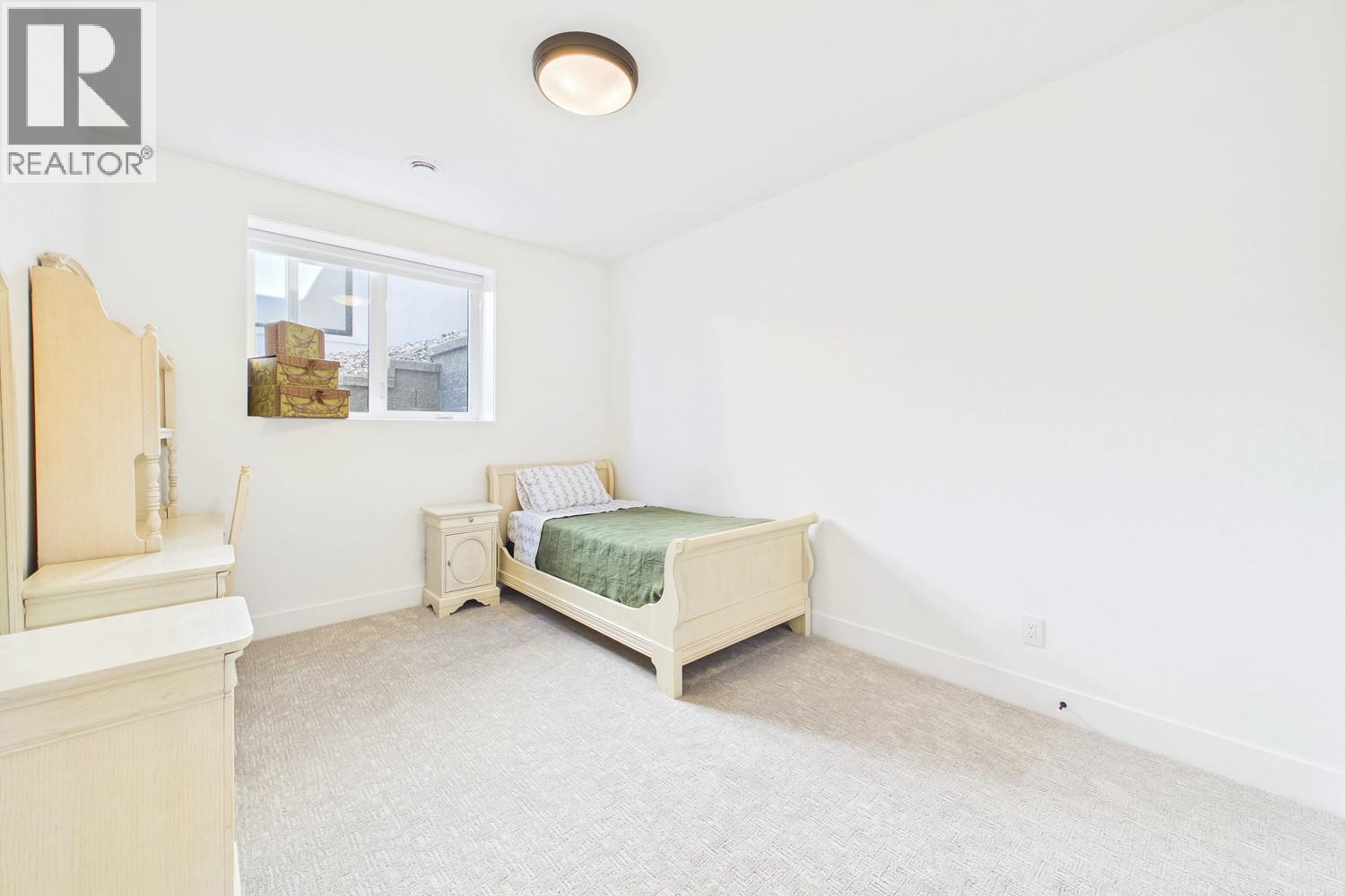 9201 Okanagan Centre Road W Unit# 12