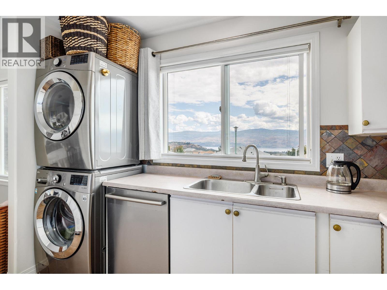 2440 Old Okanagan Highway Unit# 328