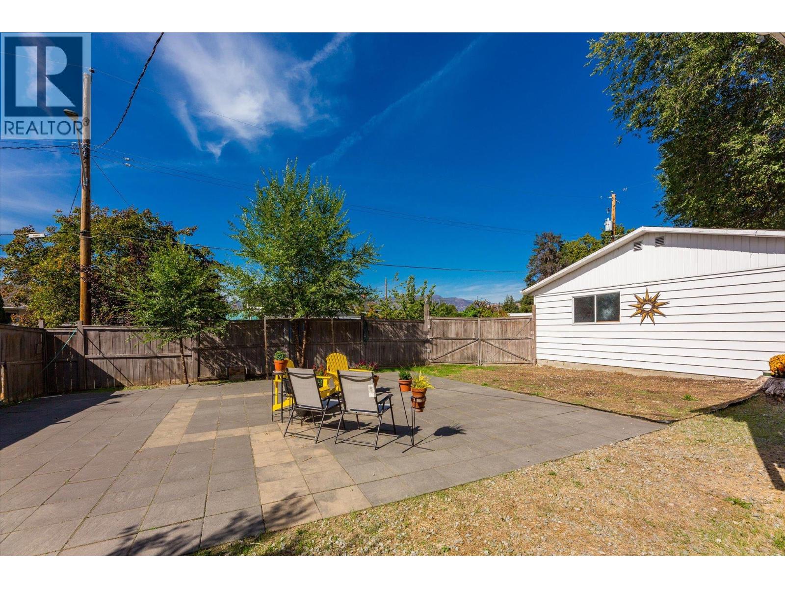 1370 Glenmore Drive