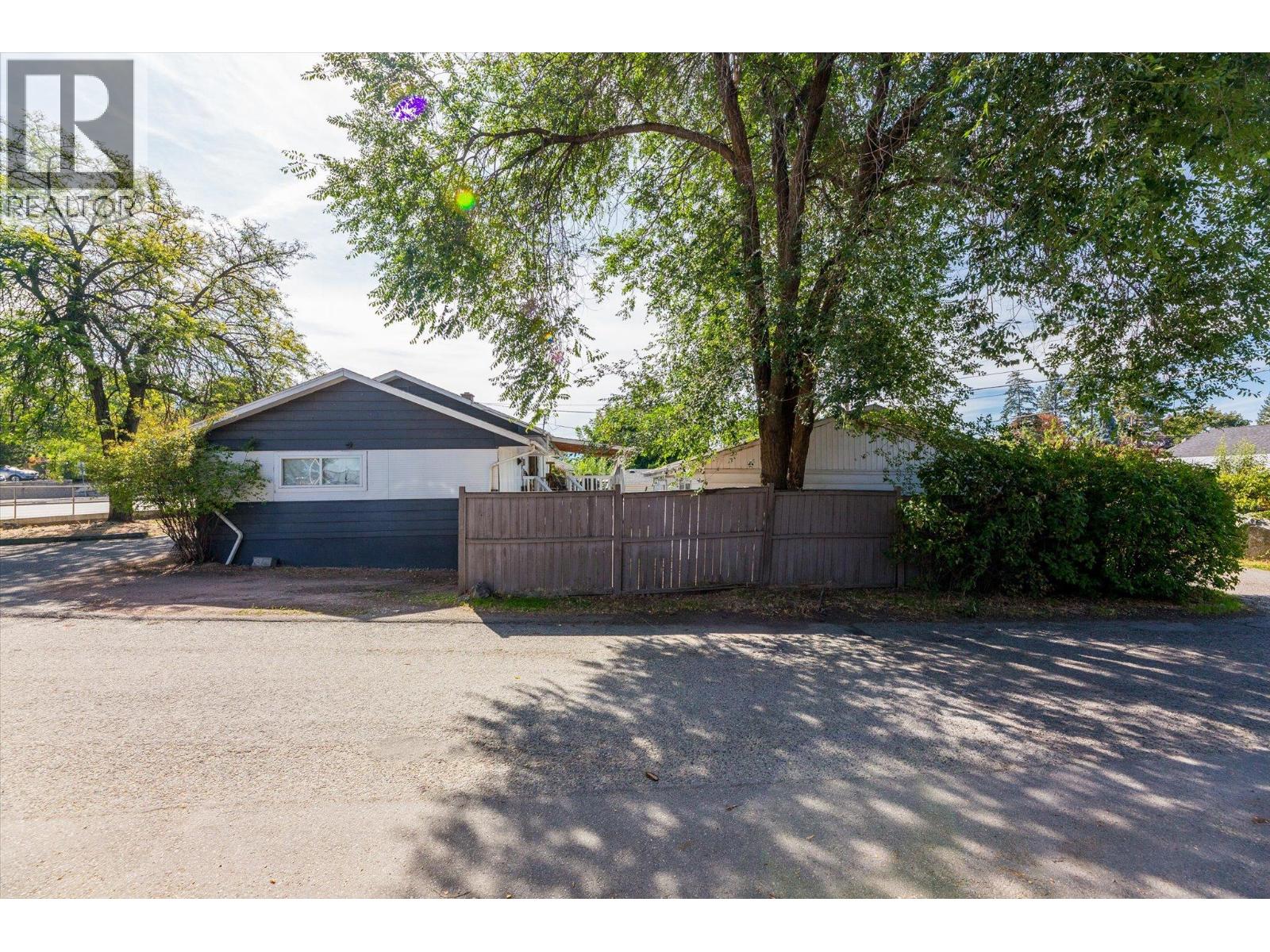 1370 Glenmore Drive