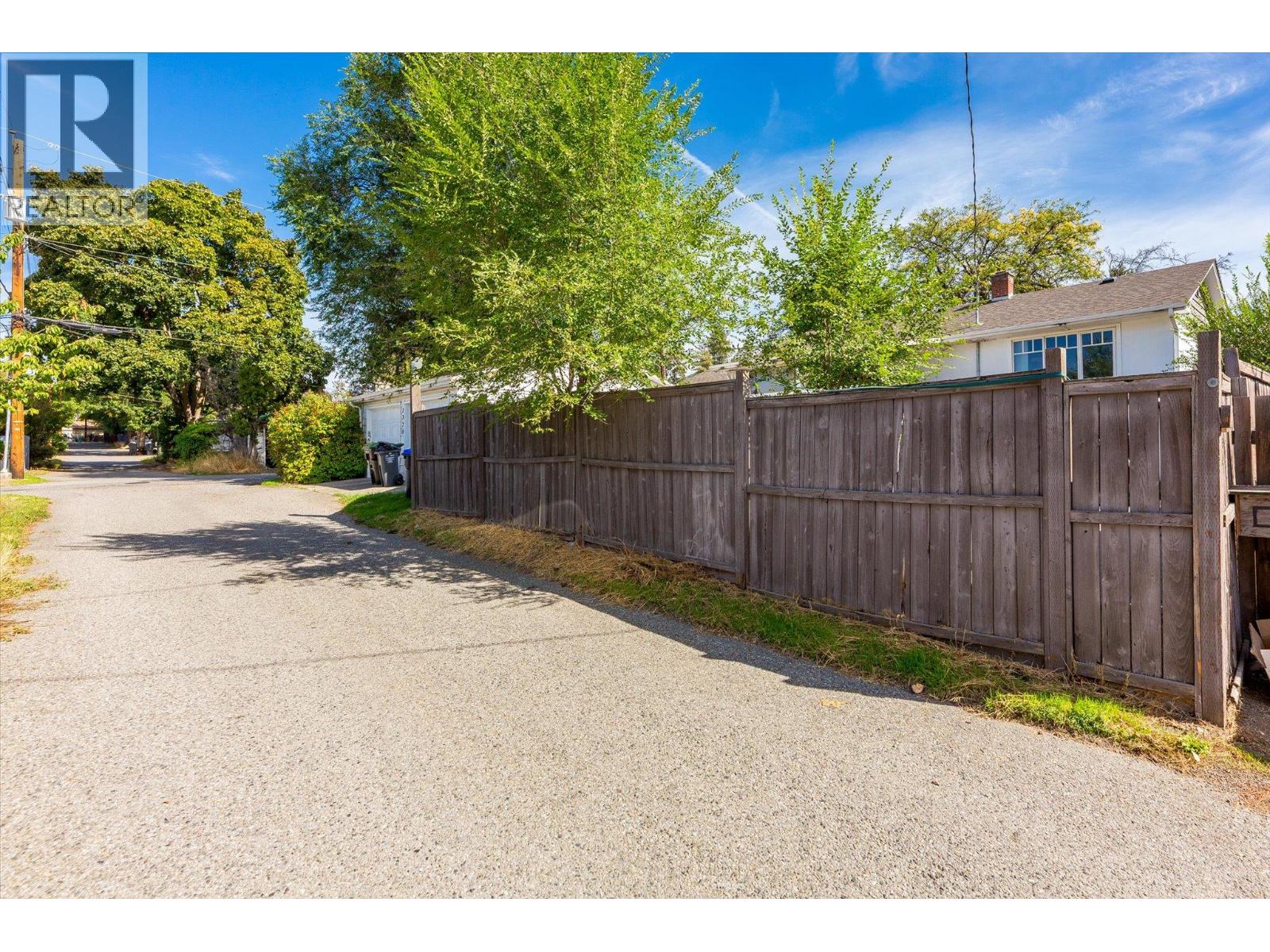 1370 Glenmore Drive