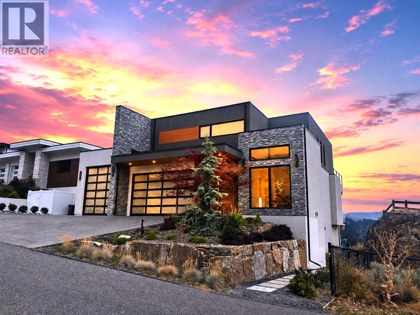 761 Highpointe Lane