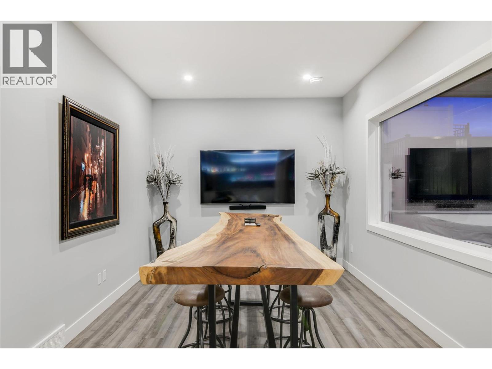 761 Highpointe Lane