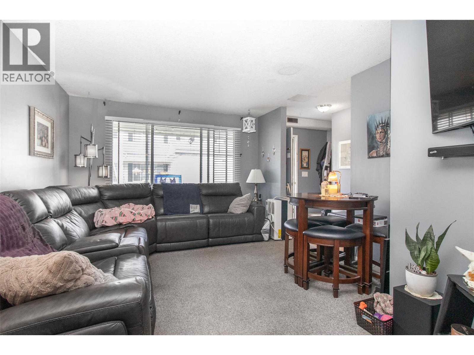 185 Taylor Road Unit# 3